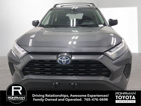 Used 2024 Toyota RAV4 LE image 10