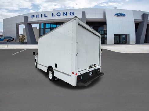 New 2024 Ford E-450 and Econoline 450 Super Duty w/ Driver's Safety Package RWD image 5