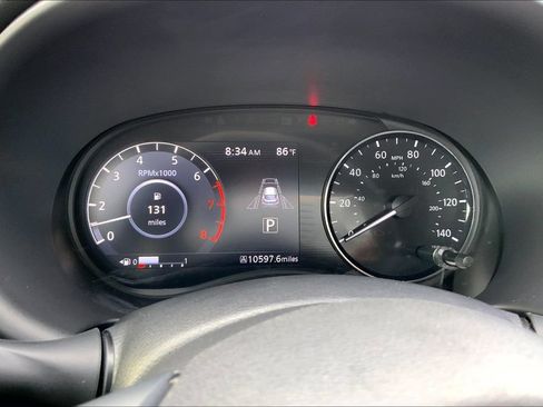 Used 2024 Nissan Kicks SR w/ SR Premium Package FWD image 12