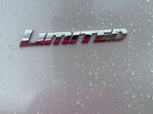 Used 2023 Toyota Tundra Limited AWD/4WD image 22