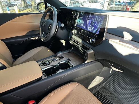 Used 2025 Lexus RX 350 Premium Plus image 47