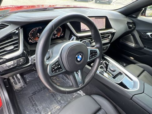 Used 2024 BMW Z4 sDrive30i w/ Premium Package RWD image 32