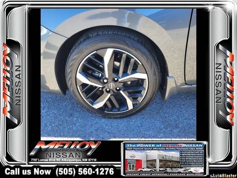 Used 2025 Nissan Versa SR w/ Trunk Package image 19