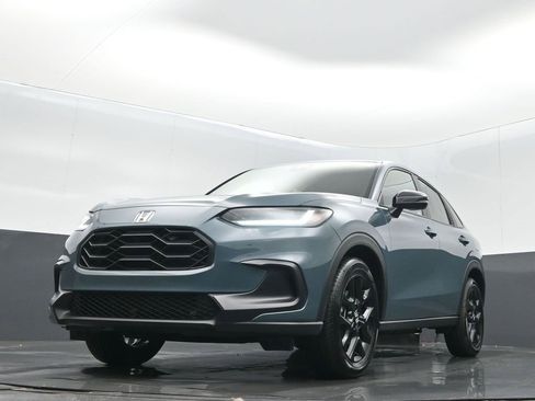 Certified 2024 Honda HR-V Sport image 8