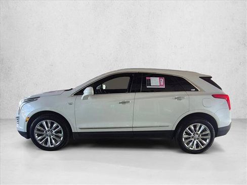Used 2019 Cadillac XT5 Luxury AWD/4WD image 9