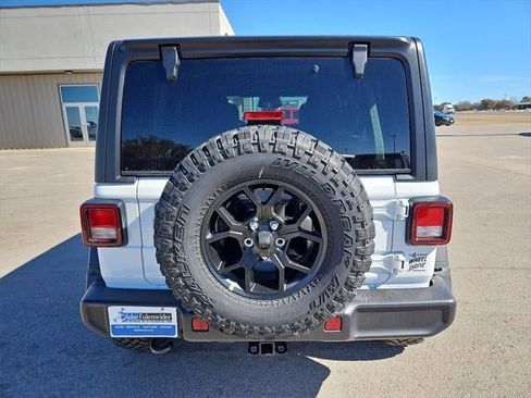 New 2026 Jeep Wrangler Unlimited Sport image 36