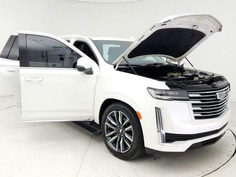 Certified 2021 Cadillac Escalade Premium Luxury Platinum image 10