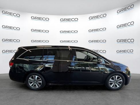 Used 2015 Honda Odyssey Touring image 8
