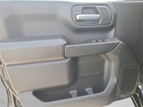 New 2026 Chevrolet Silverado 1500 Custom image 18