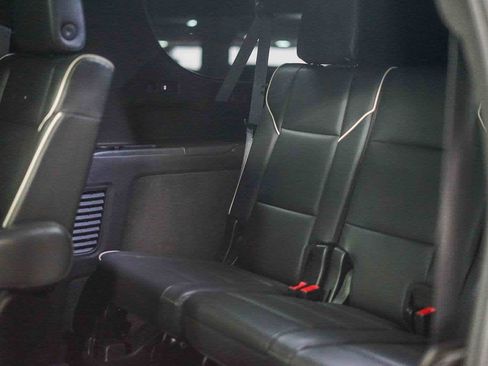 Used 2023 Cadillac Escalade ESV Sport image 25