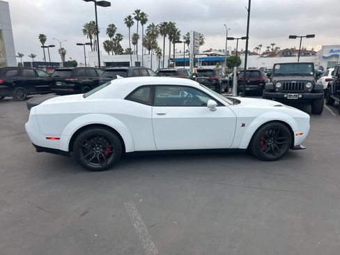 Used 2020 Dodge Challenger R/T Scat Pack image 9