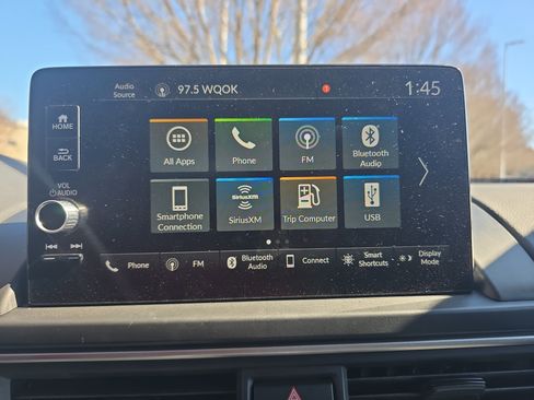 Used 2025 Honda Pilot EX-L image 23