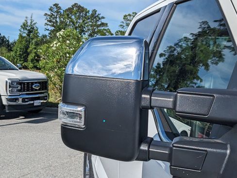 New 2025 Ford F150 Lariat w/ Equipment Group 501A Mid image 11