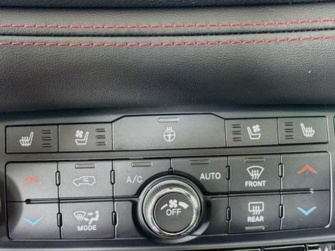 Used 2026 Dodge Durango GT AWD/4WD image 19