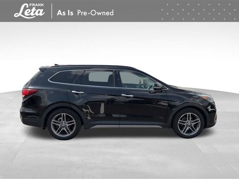 Used 2017 Hyundai Santa Fe Limited FWD image 6