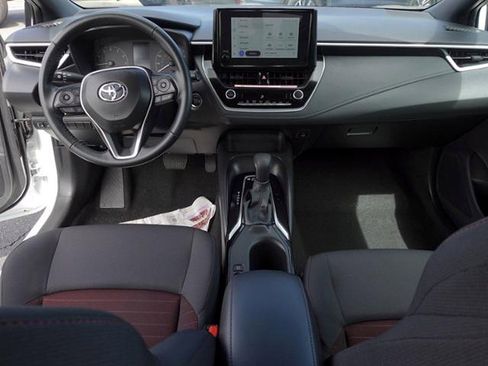 Certified 2025 Toyota Corolla SE FWD image 12