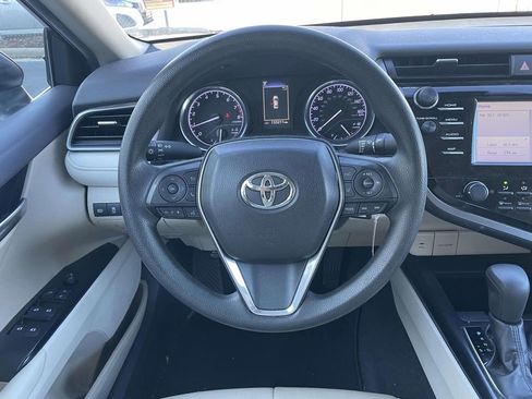 Used 2019 Toyota Camry LE image 24