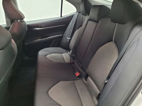 Used 2021 Toyota Camry LE FWD image 18