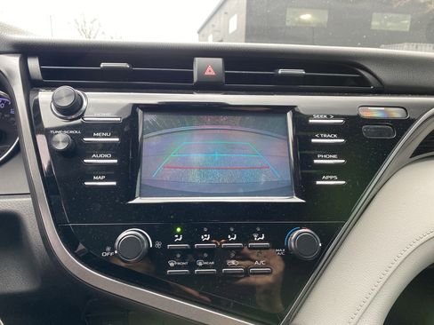 Used 2019 Toyota Camry LE image 26