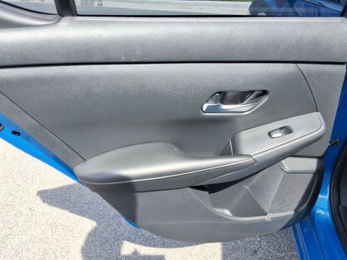 Used 2022 Nissan Sentra SV FWD image 23