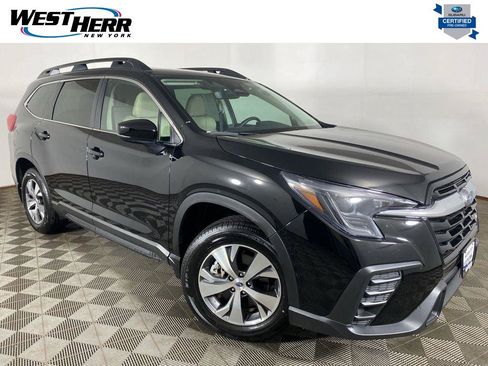 Used 2025 Subaru Ascent Premium AWD/4WD image 1
