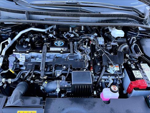 Used 2024 Toyota Corolla LE FWD image 31