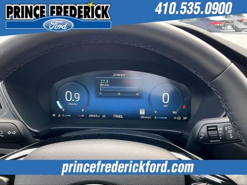 Used 2023 Ford Escape Platinum w/ Premium Technology Package image 19