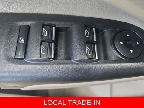 Used 2017 Ford Transit Connect XLT FWD image 29