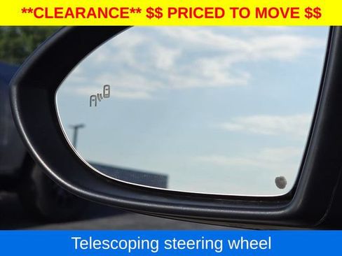 Used 2024 Volkswagen Jetta SE FWD image 30