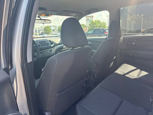 Certified 2018 Honda Ridgeline Sport image 33