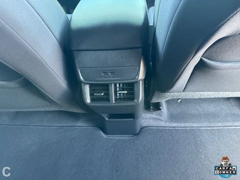 Used 2026 Chevrolet Equinox LT image 13