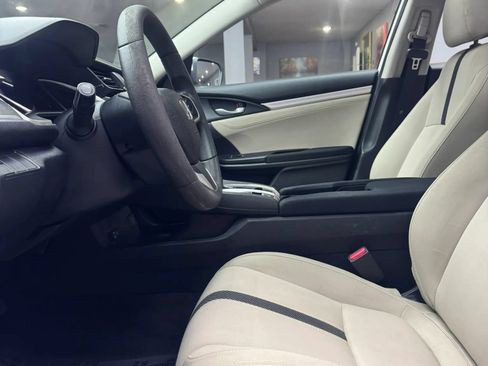 Used 2017 Honda Civic EX-T image 13