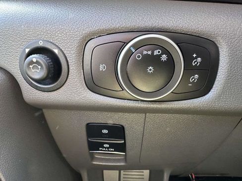 Used 2023 Ford Transit 250 Low Roof w/ Exterior Upgrade Package image 17