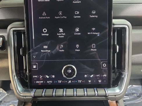 New 2026 GMC Yukon Denali w/ Sun & Power Step Package AWD/4WD image 23
