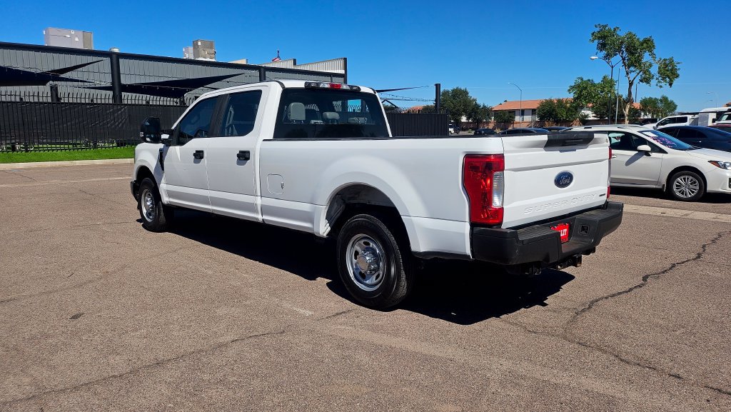Used 2018 Ford F250 XL w/ Power Equipment Group RWD image 8