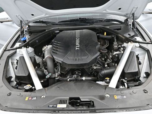 Used 2022 Genesis G70 3.3T w/ Sport Prestige Package image 39