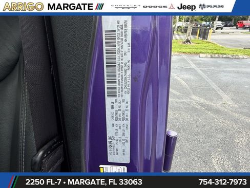 Used 2017 Jeep Wrangler Unlimited Sahara w/ Connectivity Group AWD/4WD image 21