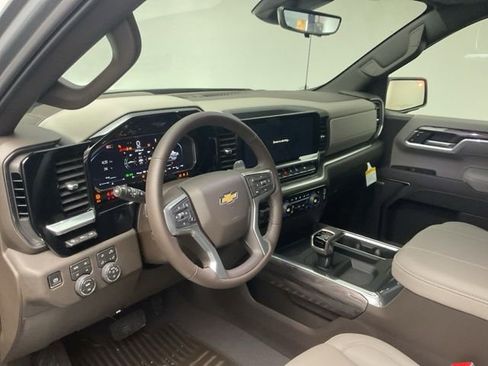 New 2026 Chevrolet Silverado 1500 LTZ w/ Technology Package AWD/4WD image 11
