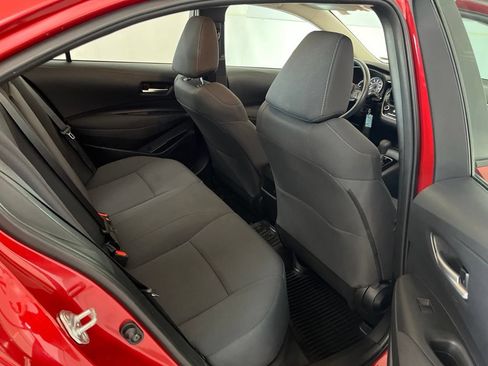 Used 2021 Toyota Corolla LE FWD image 22