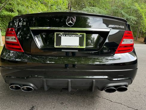 Used 2012 Mercedes-Benz C 63 AMG Coupe w/ Multimedia Pkg image 15