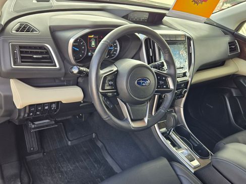 Used 2022 Subaru Ascent Touring AWD/4WD image 10