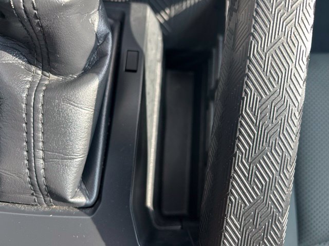 Used 2025 Toyota Tacoma 4x4 Double Cab Hybrid image 31