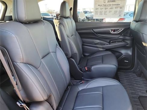 Used 2026 Subaru Ascent Limited AWD/4WD image 18