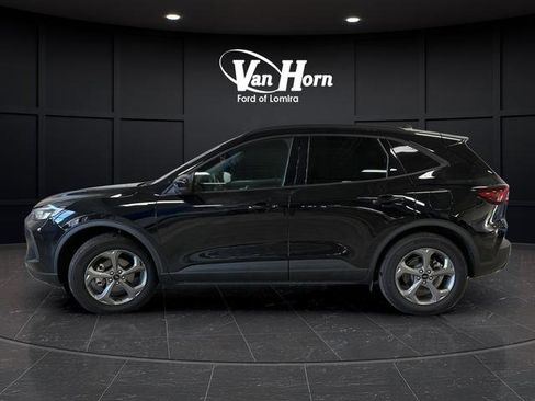 Certified 2025 Ford Escape ST-Line Elite w/ Tech Pack #1 image 13