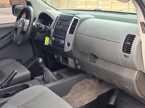 Used 2011 Nissan Xterra S AWD/4WD image 30