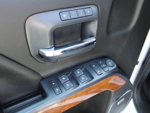Used 2019 Chevrolet Silverado 3500 High Country w/ Duramax Plus Package AWD/4WD image 24