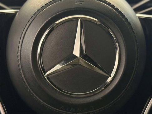 Certified 2022 Mercedes-Benz S 500 4MATIC image 21