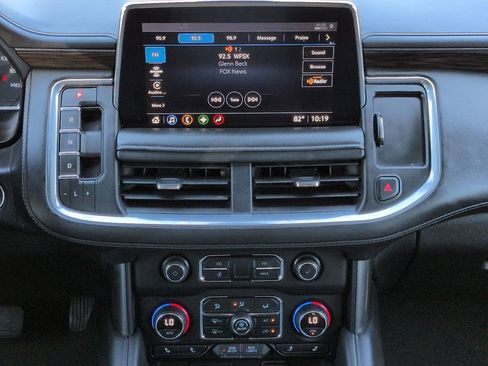Used 2021 Chevrolet Tahoe LT RWD image 18