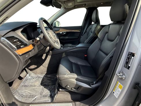 Used 2023 Volvo XC90 B6 Plus w/ Protection Package Premier AWD/4WD image 9
