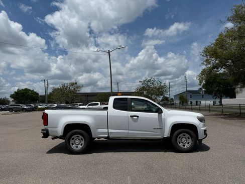 Used 2017 Chevrolet Colorado W/T w/ WT Convenience Package AWD/4WD image 4